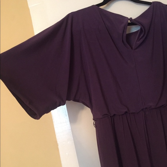 Dress - Picture 3 of 4